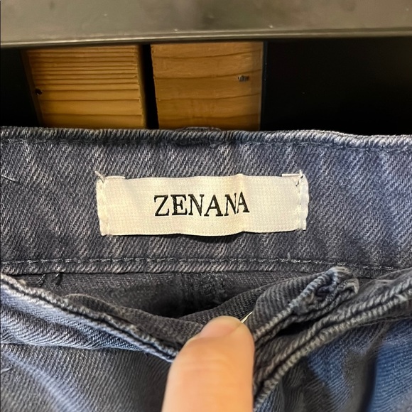 Zenana Outfitters Wide Leg Crop Jeans in Dark Blue - Picture 3 of 12